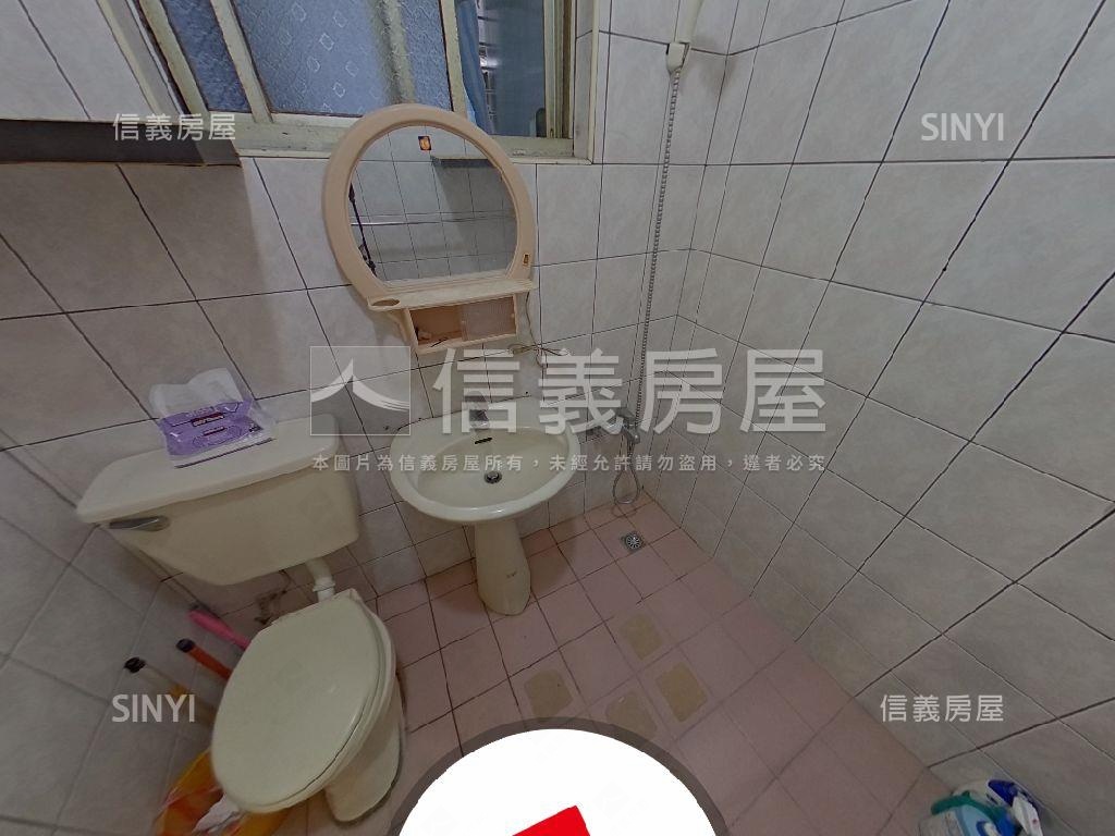 近未來捷運。大空間公寓房屋室內格局與周邊環境