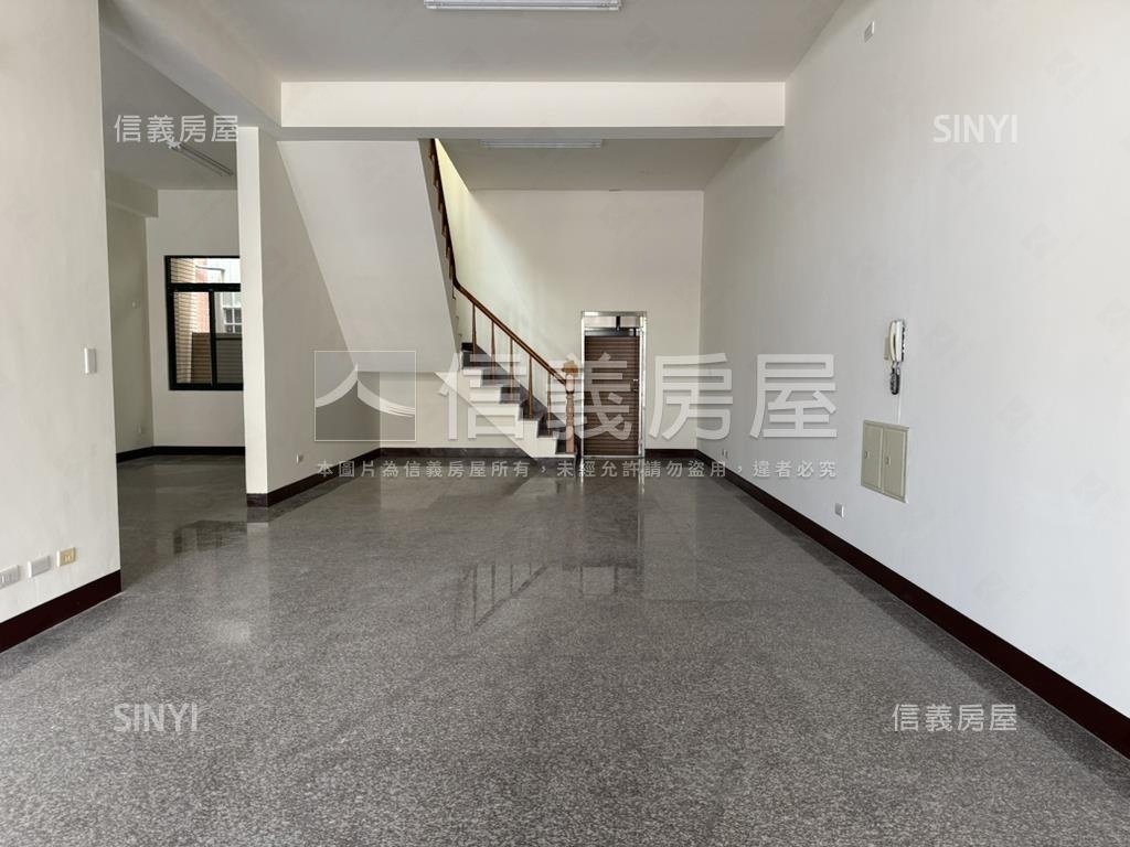 東區金店面房屋室內格局與周邊環境