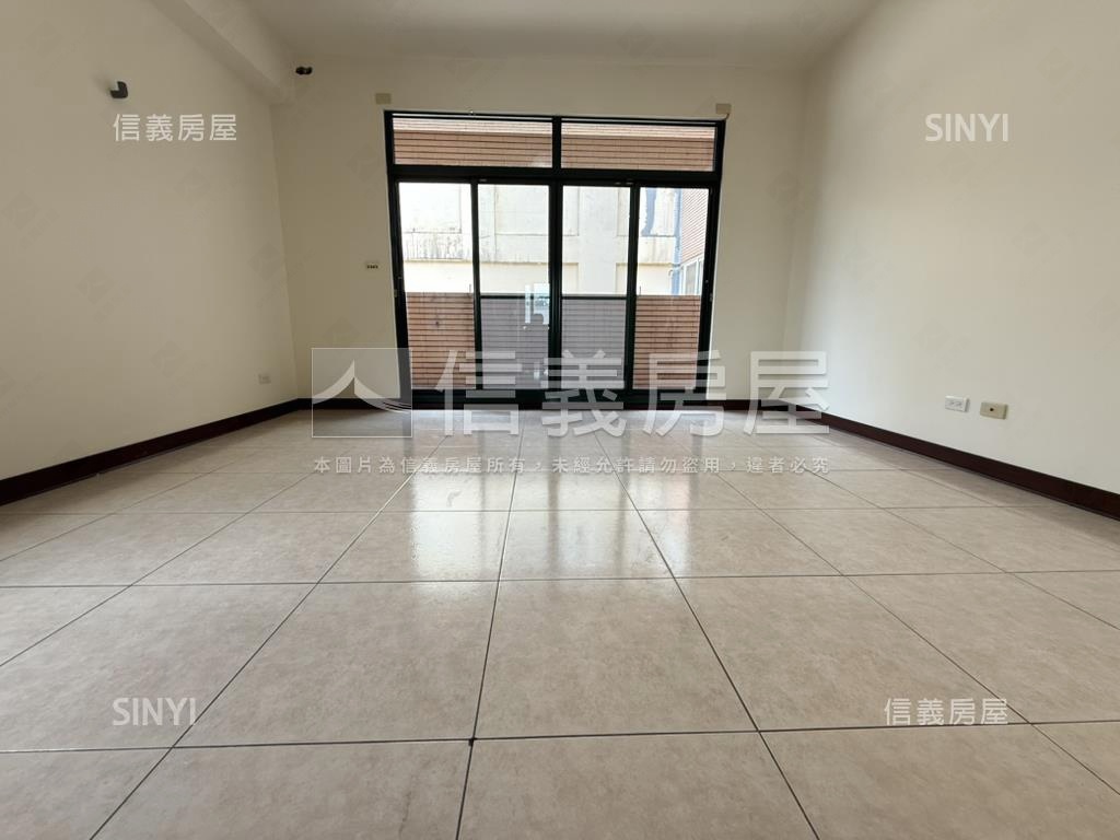 東區金店面房屋室內格局與周邊環境