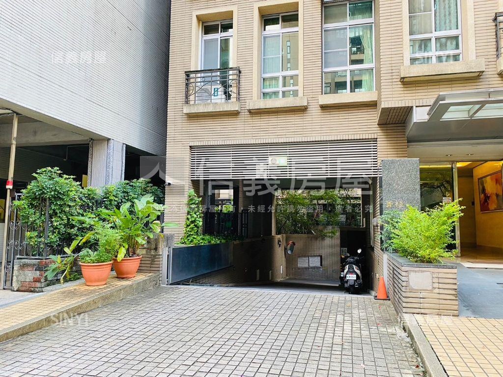 大直綠意低總價帶車位房屋室內格局與周邊環境