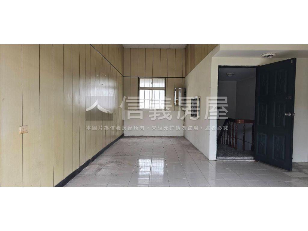 近永信國小綠谷山莊墅房屋室內格局與周邊環境