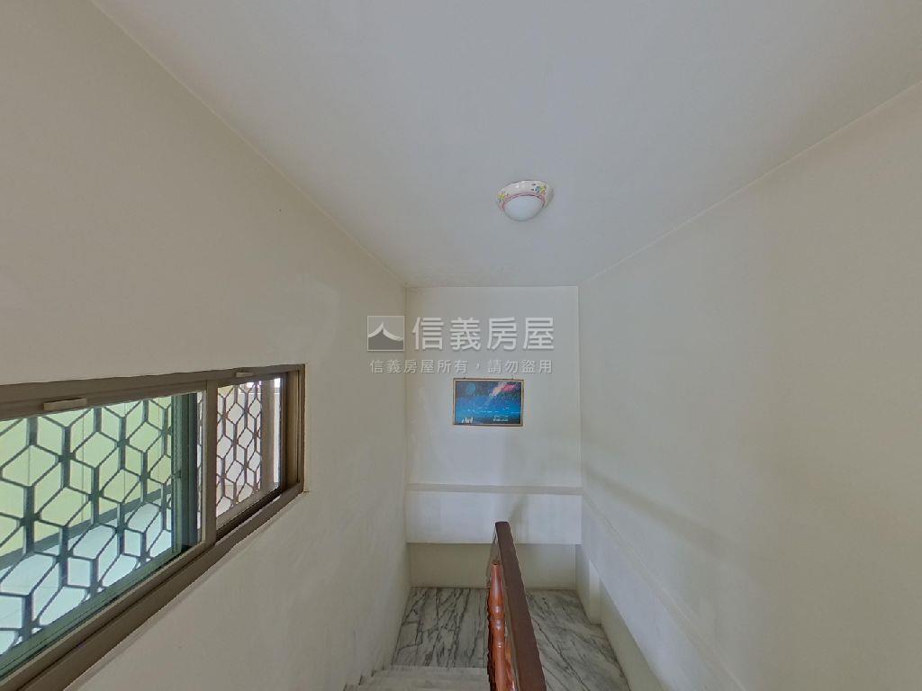 近永信國小綠谷山莊墅房屋室內格局與周邊環境