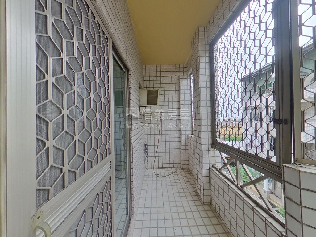 近永信國小綠谷山莊墅房屋室內格局與周邊環境