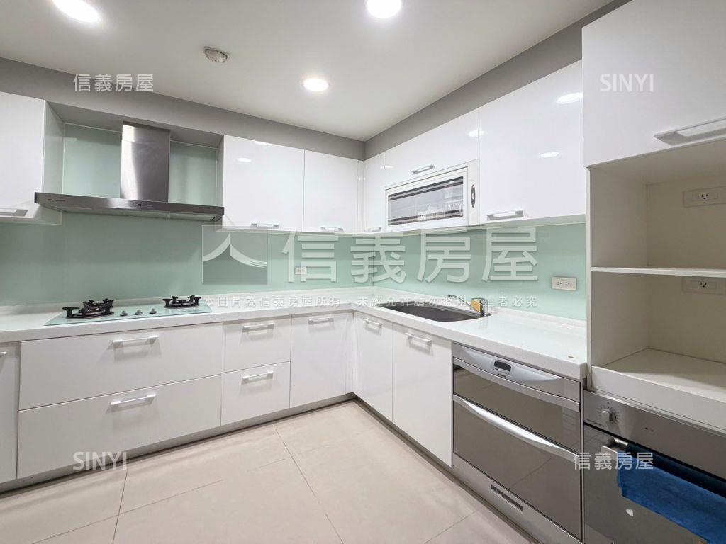上河苑奢華豪邸房屋室內格局與周邊環境