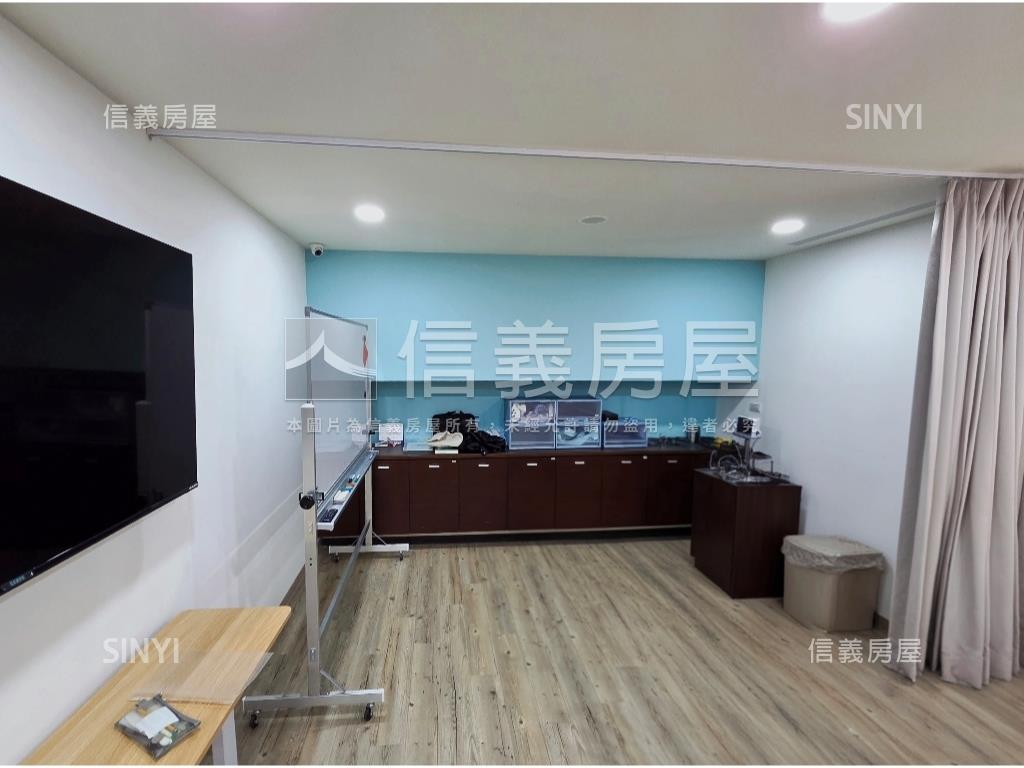 捷運森林公園住店辦二樓房屋室內格局與周邊環境