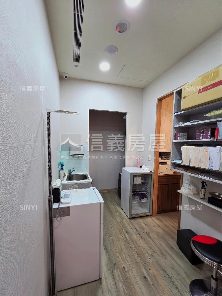 捷運森林公園住店辦二樓房屋室內格局與周邊環境