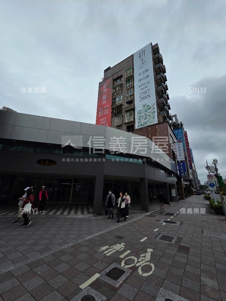 捷運森林公園住店辦二樓房屋室內格局與周邊環境