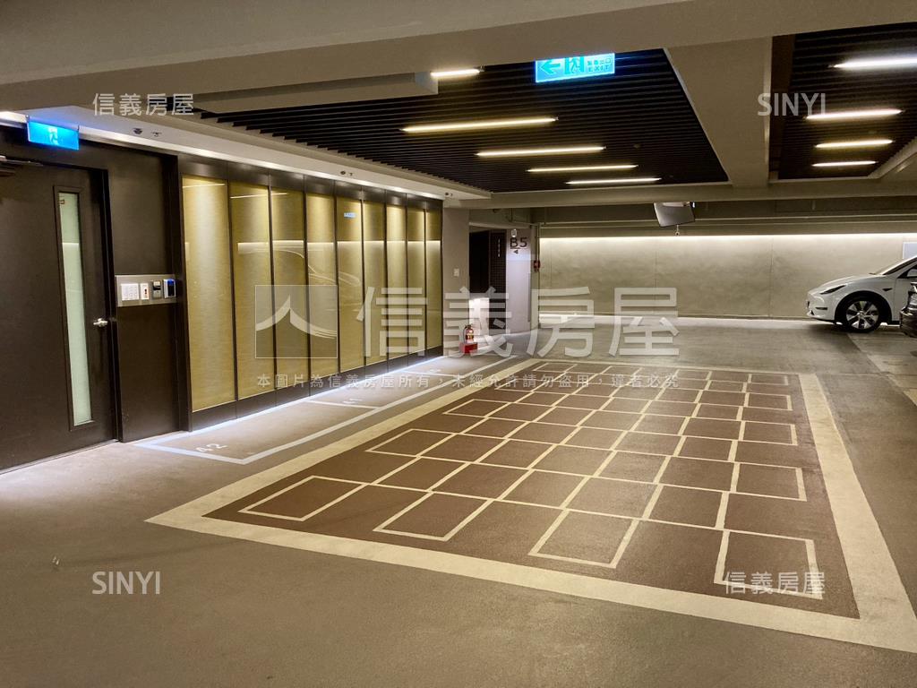 國泰築綠林蔭豪邸房屋室內格局與周邊環境