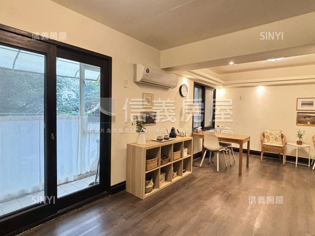 面公園綠蔭國泰邊間華廈房屋室內格局與周邊環境