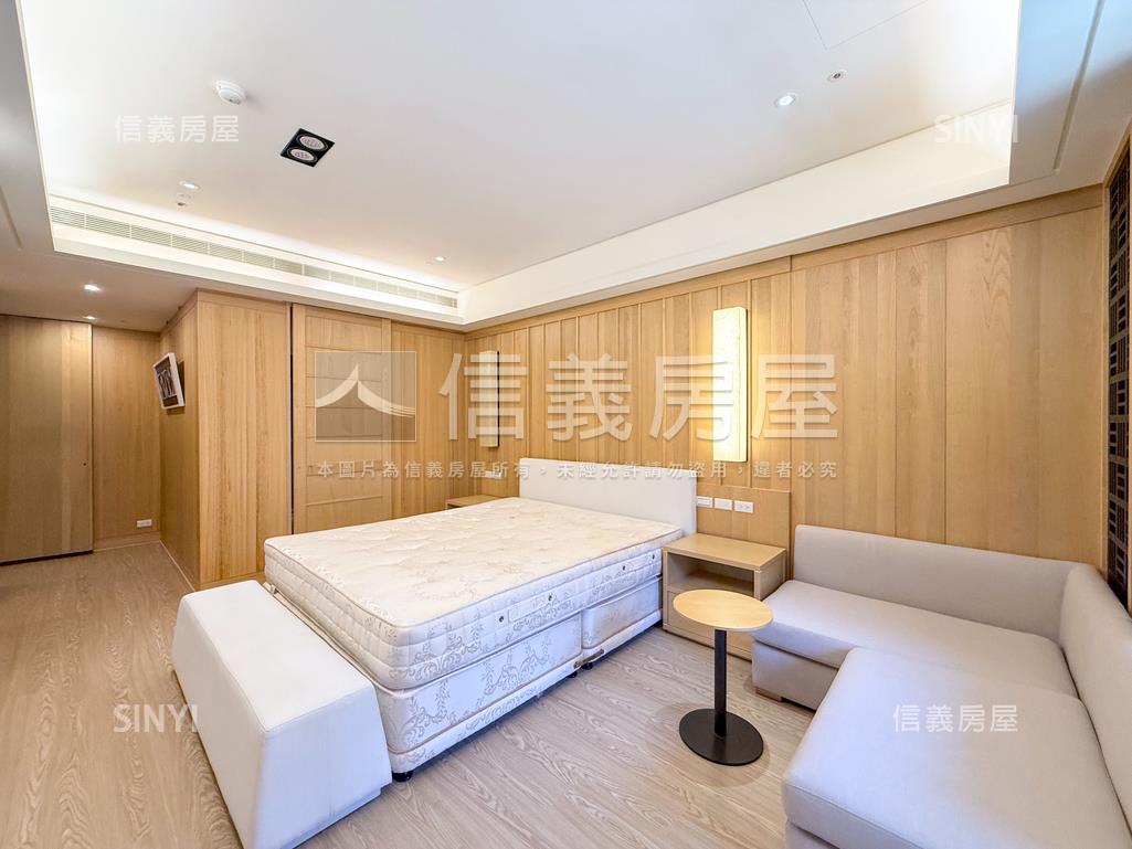 國王傳奇大三房平車豪邸房屋室內格局與周邊環境