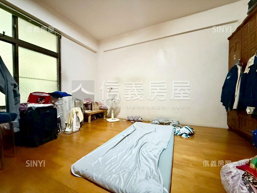 近安中路｜小資大地坪車墅房屋室內格局與周邊環境