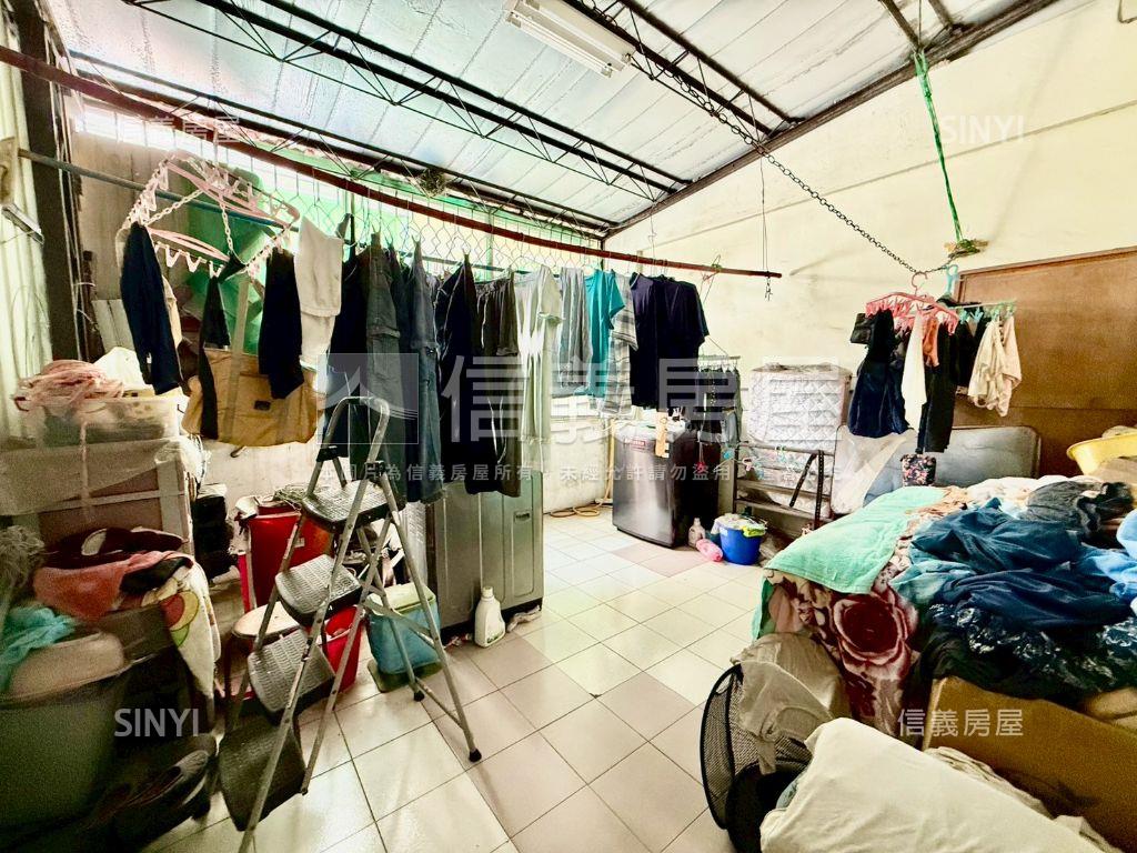 近安中路｜小資大地坪車墅房屋室內格局與周邊環境