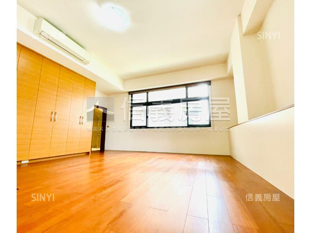 ★佑崧三面採光百坪豪墅★房屋室內格局與周邊環境
