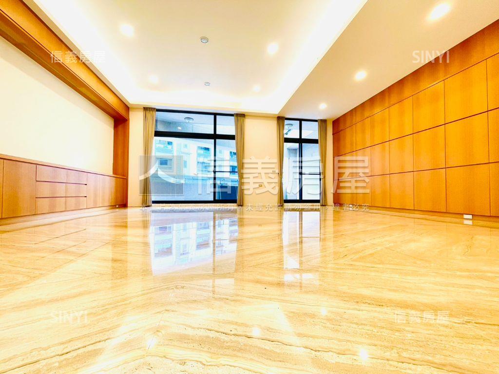 ★佑崧三面採光百坪豪墅★房屋室內格局與周邊環境