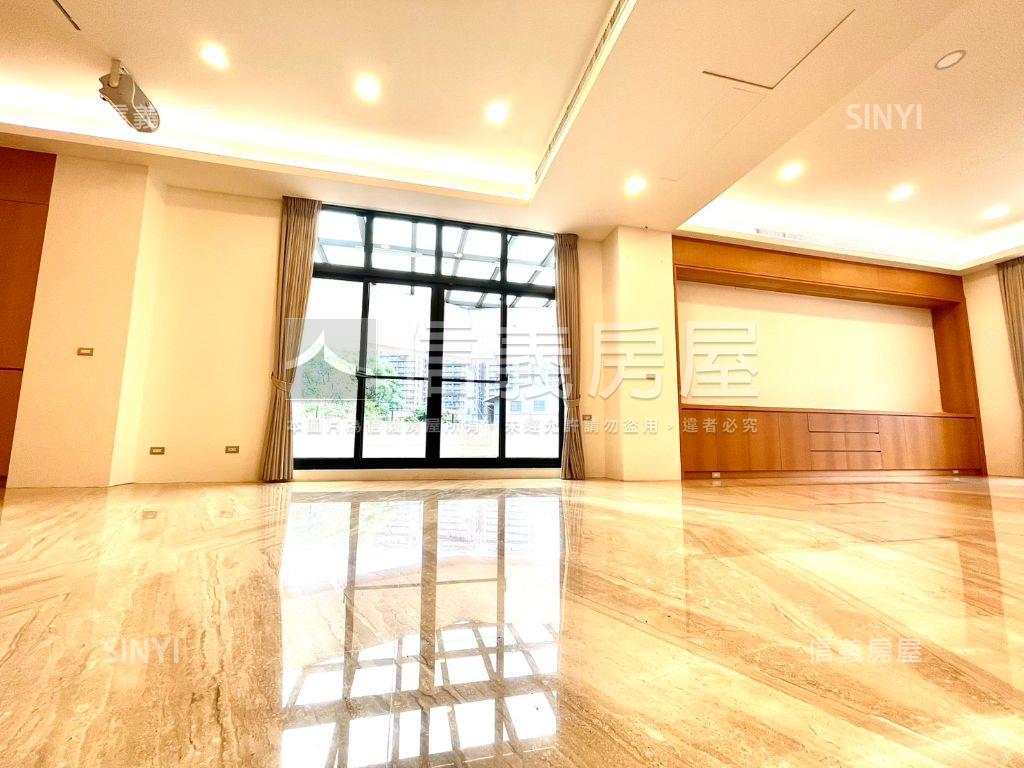 ★佑崧三面採光百坪豪墅★房屋室內格局與周邊環境