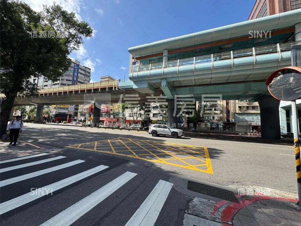 稀有雅適－和亨店面房屋室內格局與周邊環境