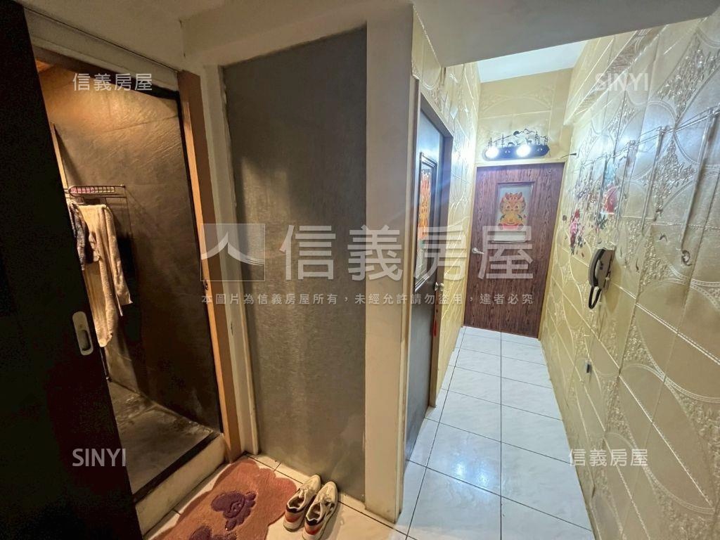 由鉅八大家金店面房屋室內格局與周邊環境