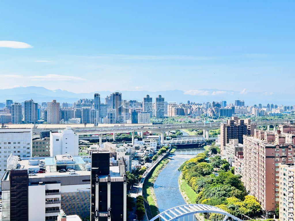 中悅帝寶靜謐景觀美宅房屋室內格局與周邊環境