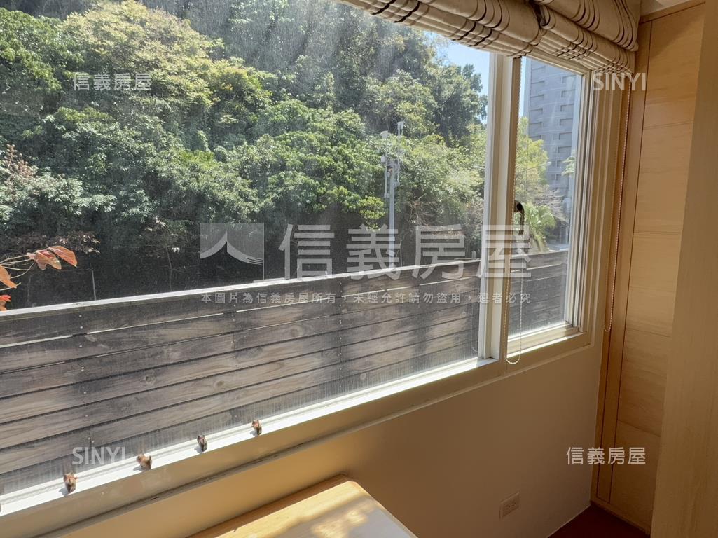 邊間電梯三面採光房屋室內格局與周邊環境