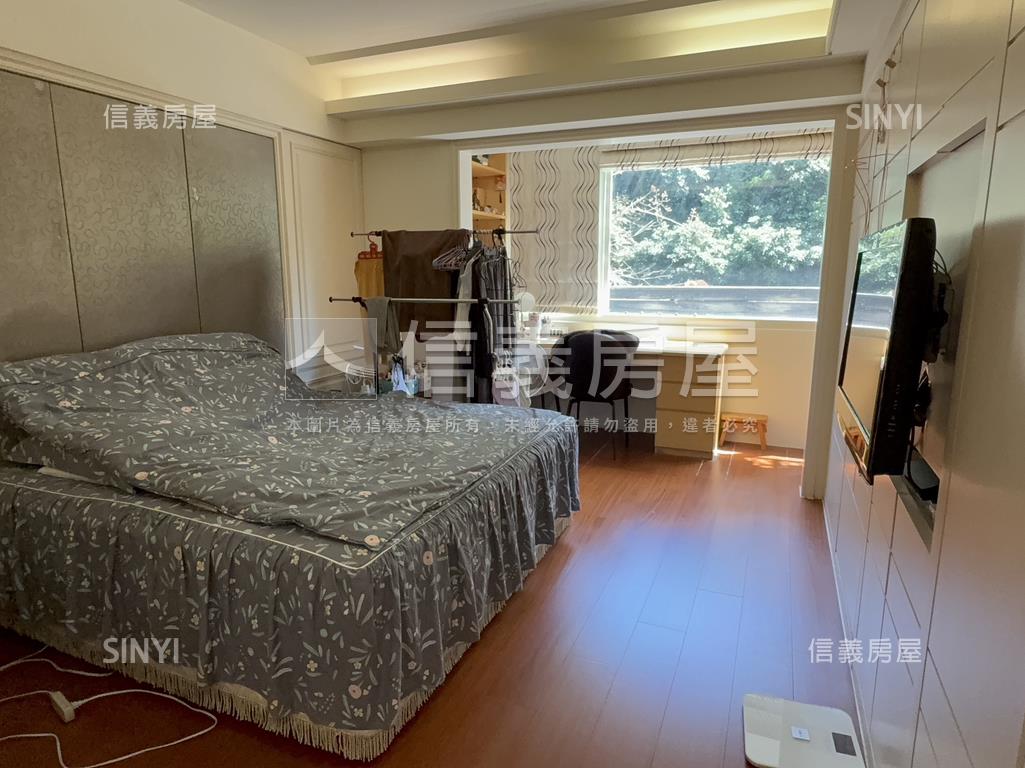 邊間電梯三面採光房屋室內格局與周邊環境