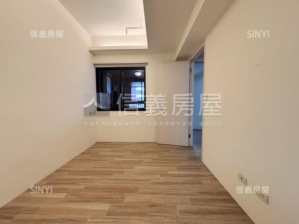 海洋都心２３樓房屋室內格局與周邊環境