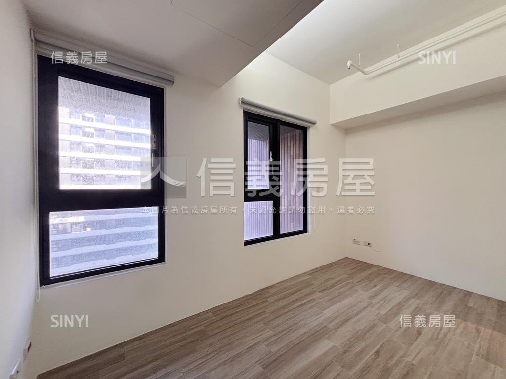 海洋都心２３樓房屋室內格局與周邊環境