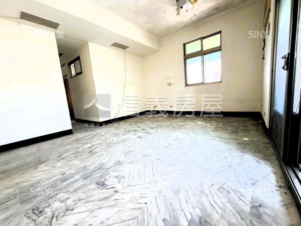 東湖大邊間視野佳機能豐富房屋室內格局與周邊環境