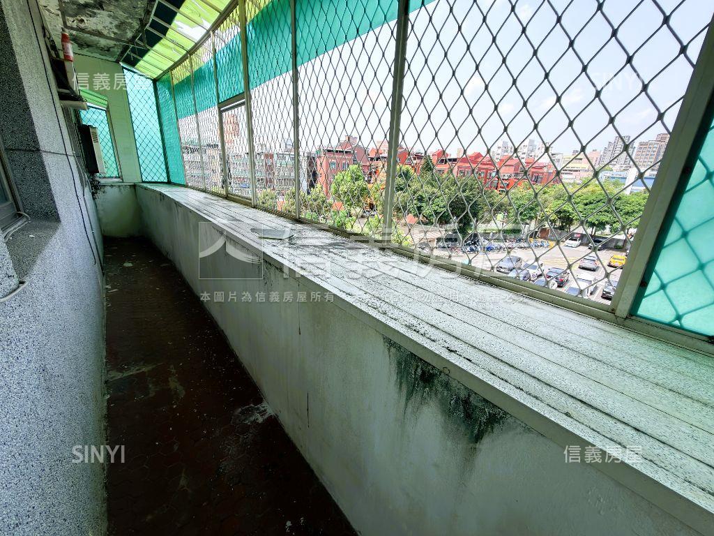 東湖大邊間視野佳機能豐富房屋室內格局與周邊環境