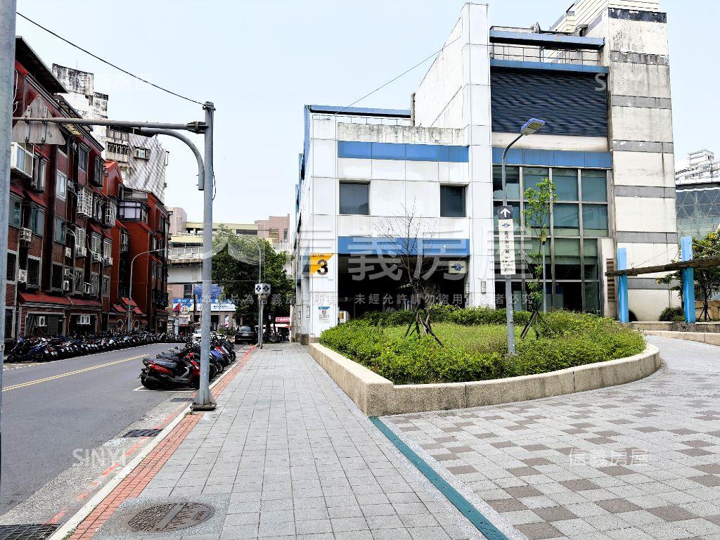 東湖大邊間視野佳機能豐富房屋室內格局與周邊環境