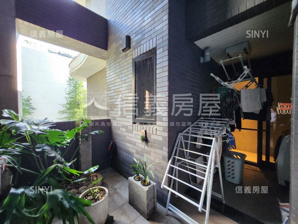 專任琢硯頂級輕豪宅雙車位房屋室內格局與周邊環境