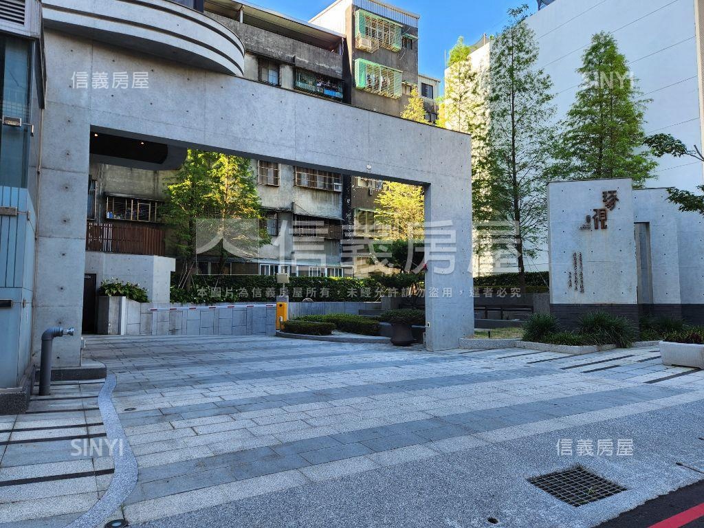 專任琢硯頂級輕豪宅雙車位房屋室內格局與周邊環境