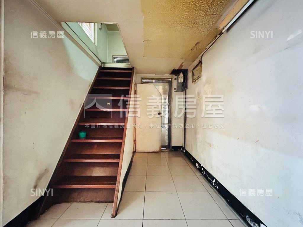三角窗巷寬店辦房屋室內格局與周邊環境