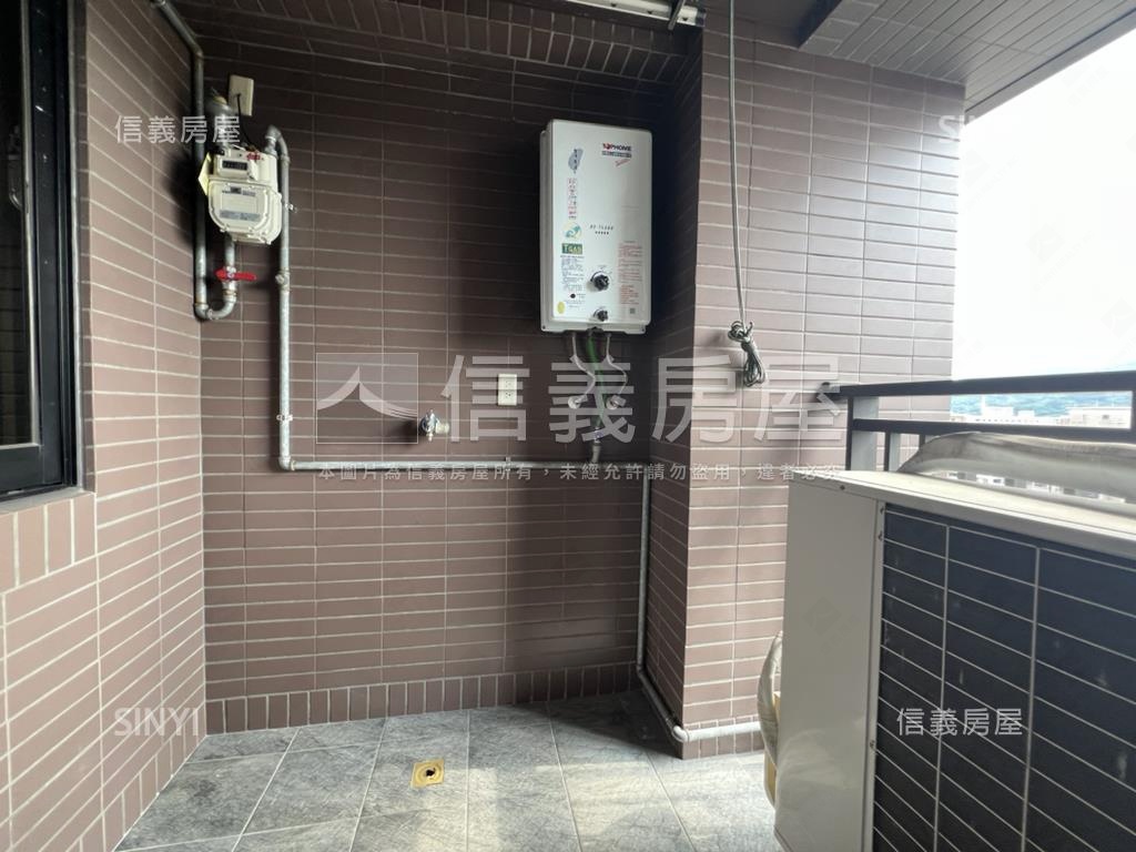 迴龍捷仕堡電梯兩房車位房屋室內格局與周邊環境