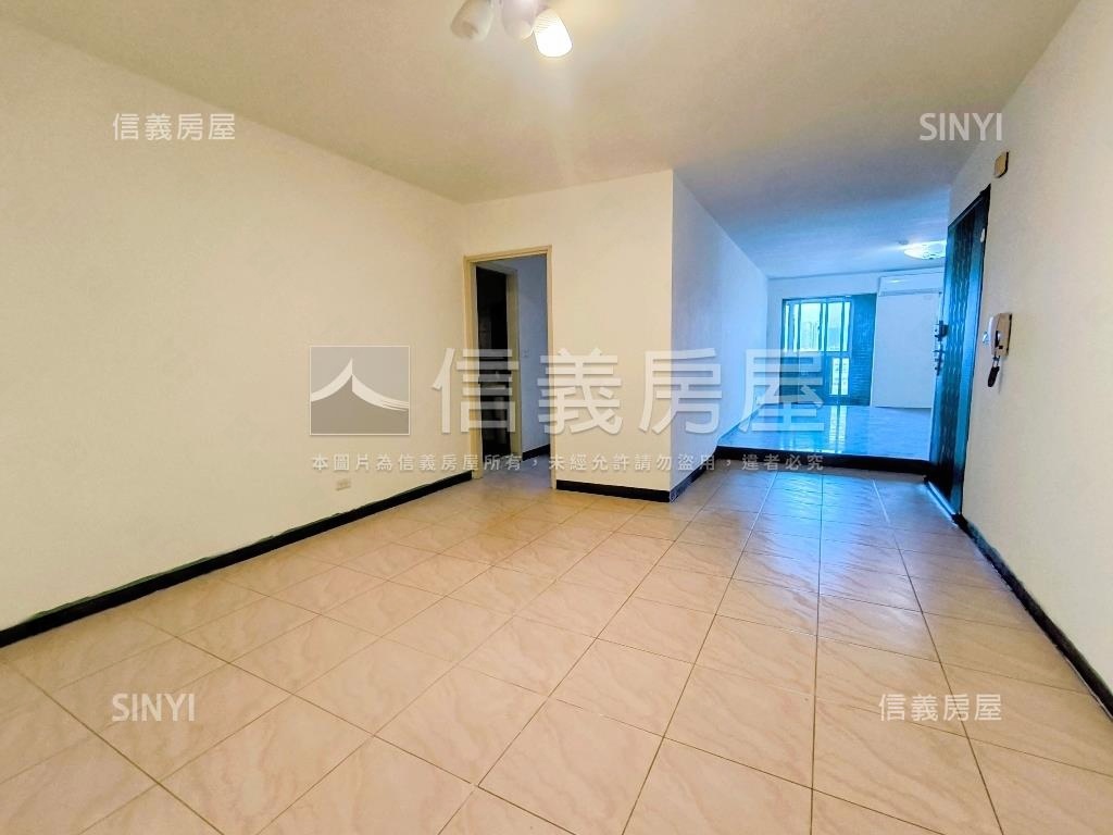 民生社區電梯遠眺陽明山景房屋室內格局與周邊環境