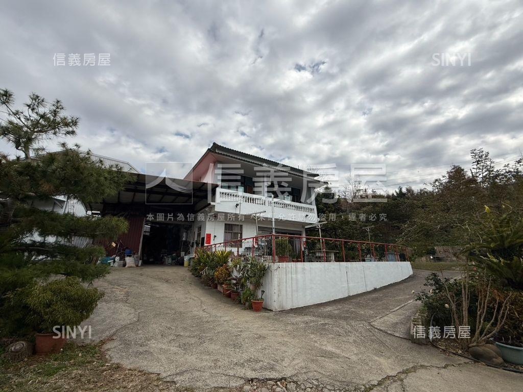 東勢千坪可營登免整理土地房屋室內格局與周邊環境