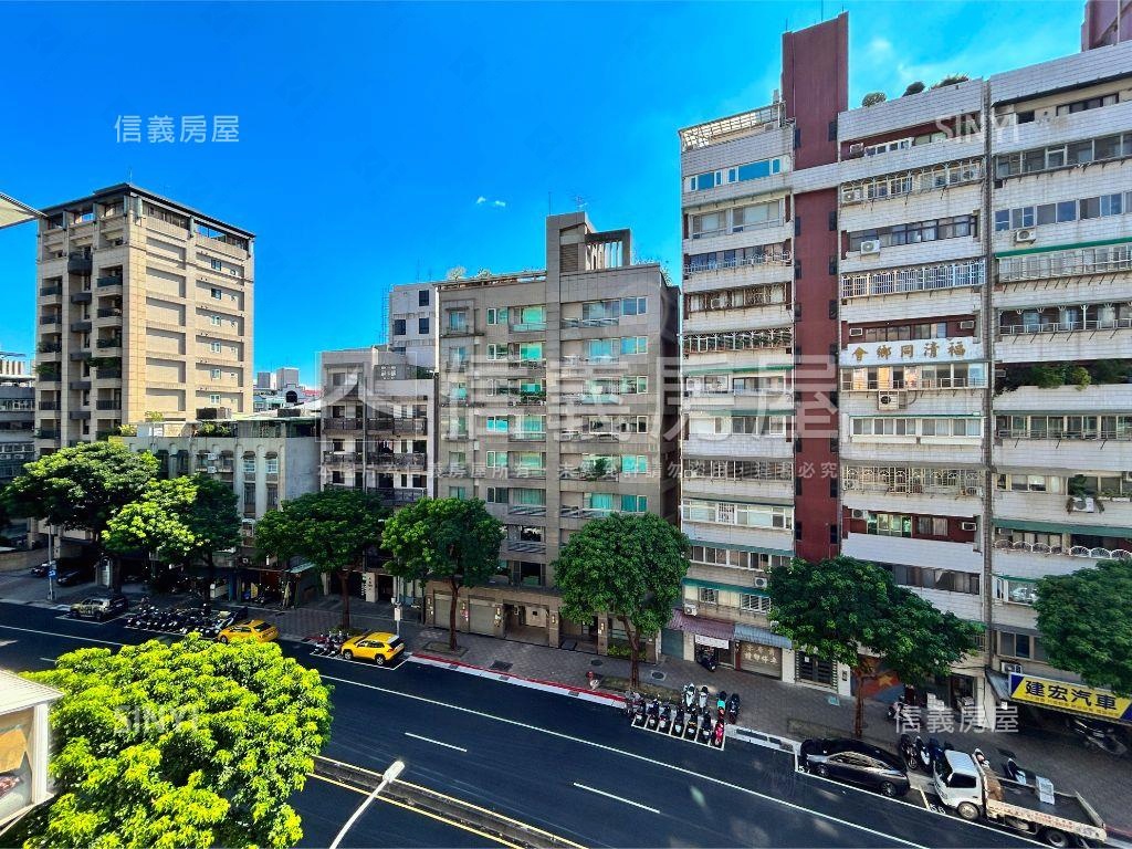 荷廈實小學區邊間兩面採光房屋室內格局與周邊環境