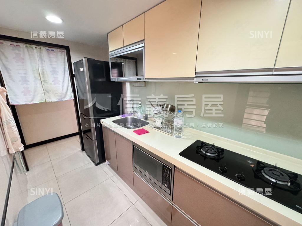 勝美極美兩房平車屋況佳房屋室內格局與周邊環境