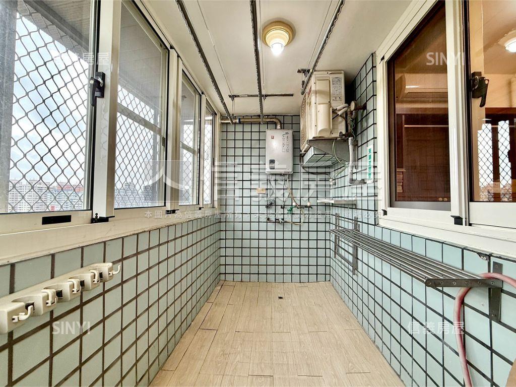 中科大三房屋況採光一級棒房屋室內格局與周邊環境