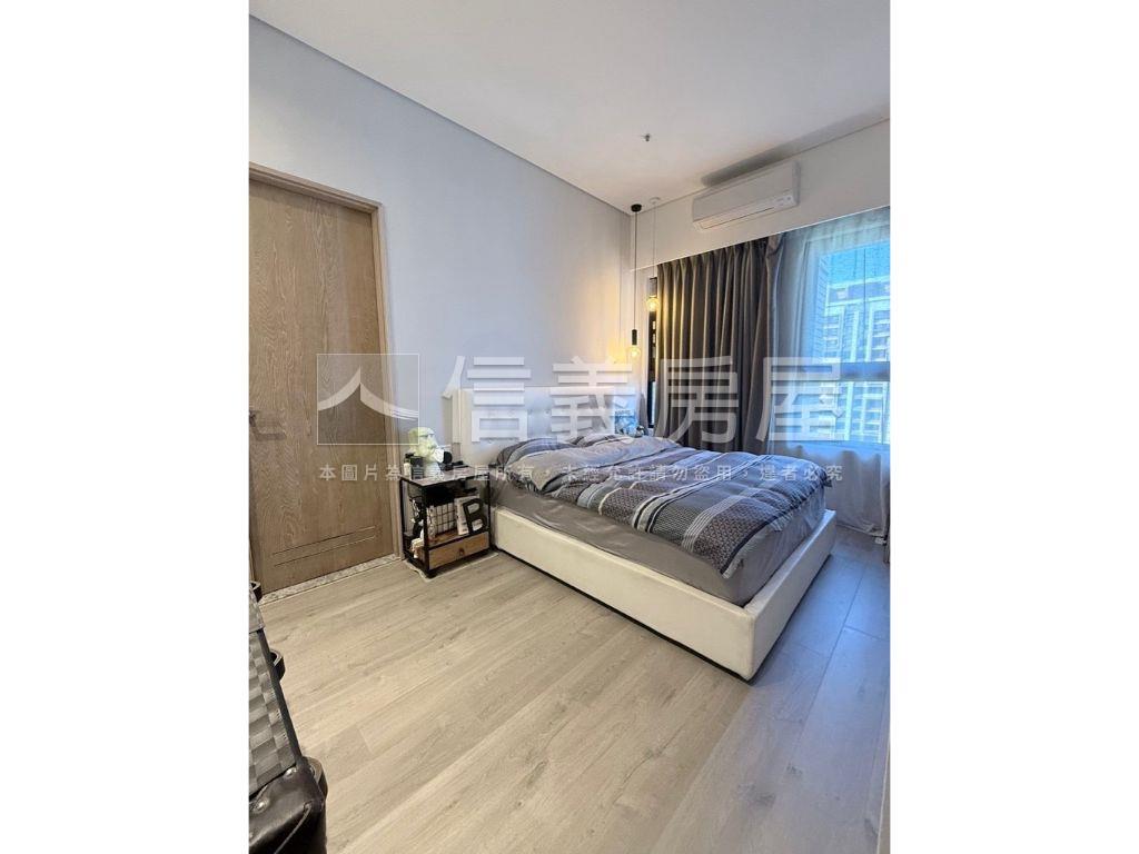 希爾登●質感美學３房車位房屋室內格局與周邊環境