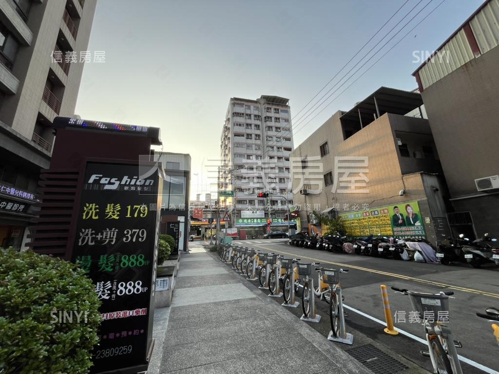 新接近交流道稀有黃金店面房屋室內格局與周邊環境