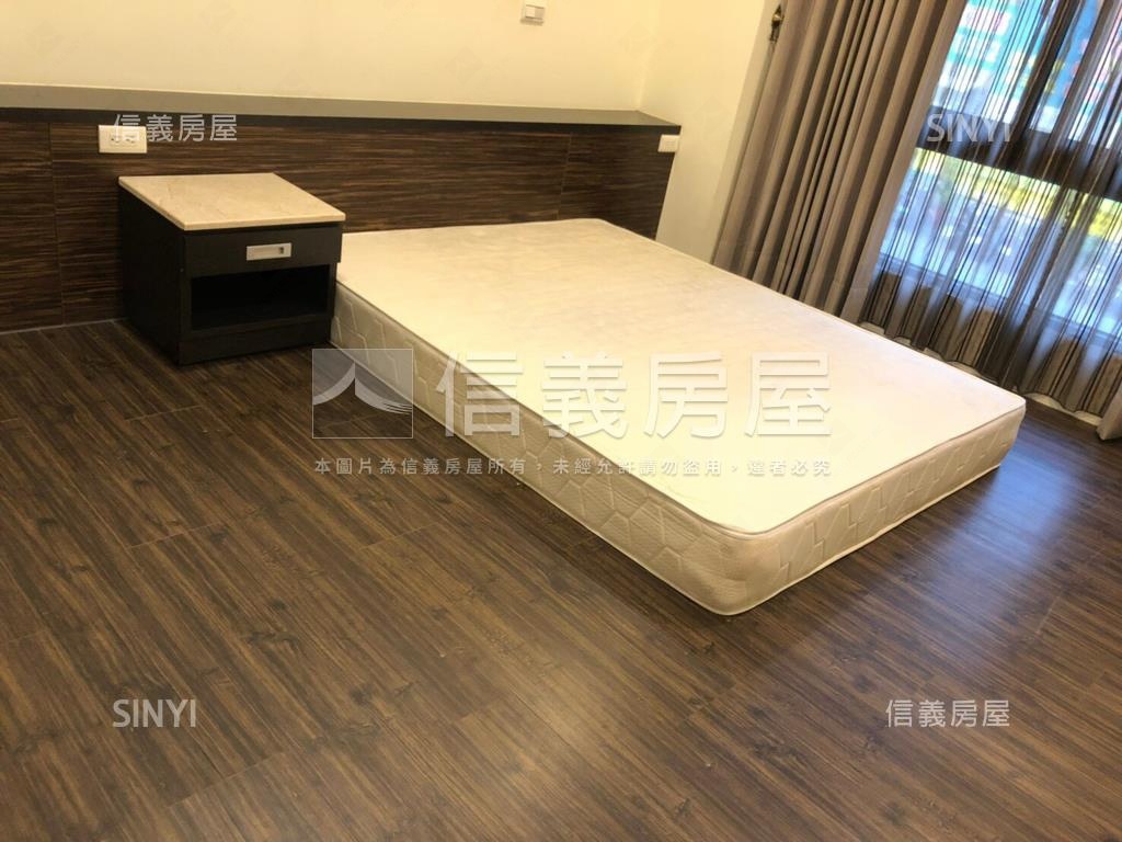 新接近交流道稀有黃金店面房屋室內格局與周邊環境