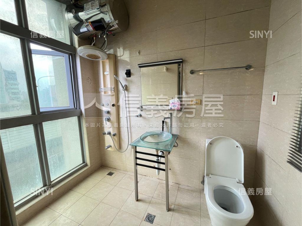 超級市民⚝挑高美美宅房屋室內格局與周邊環境