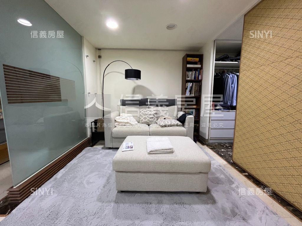 國會山莊庭院豪邸房屋室內格局與周邊環境