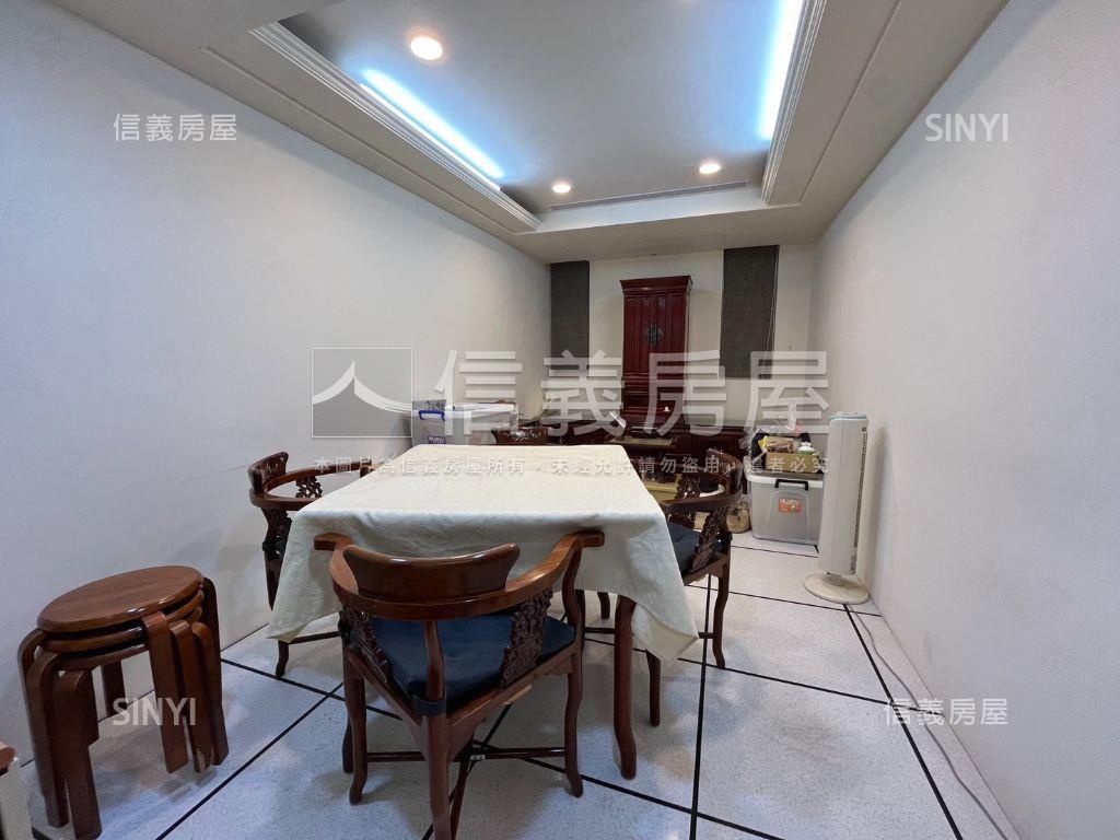 國會山莊庭院豪邸房屋室內格局與周邊環境