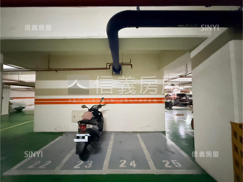 稀有印象巴黎帶平車溫馨宅房屋室內格局與周邊環境