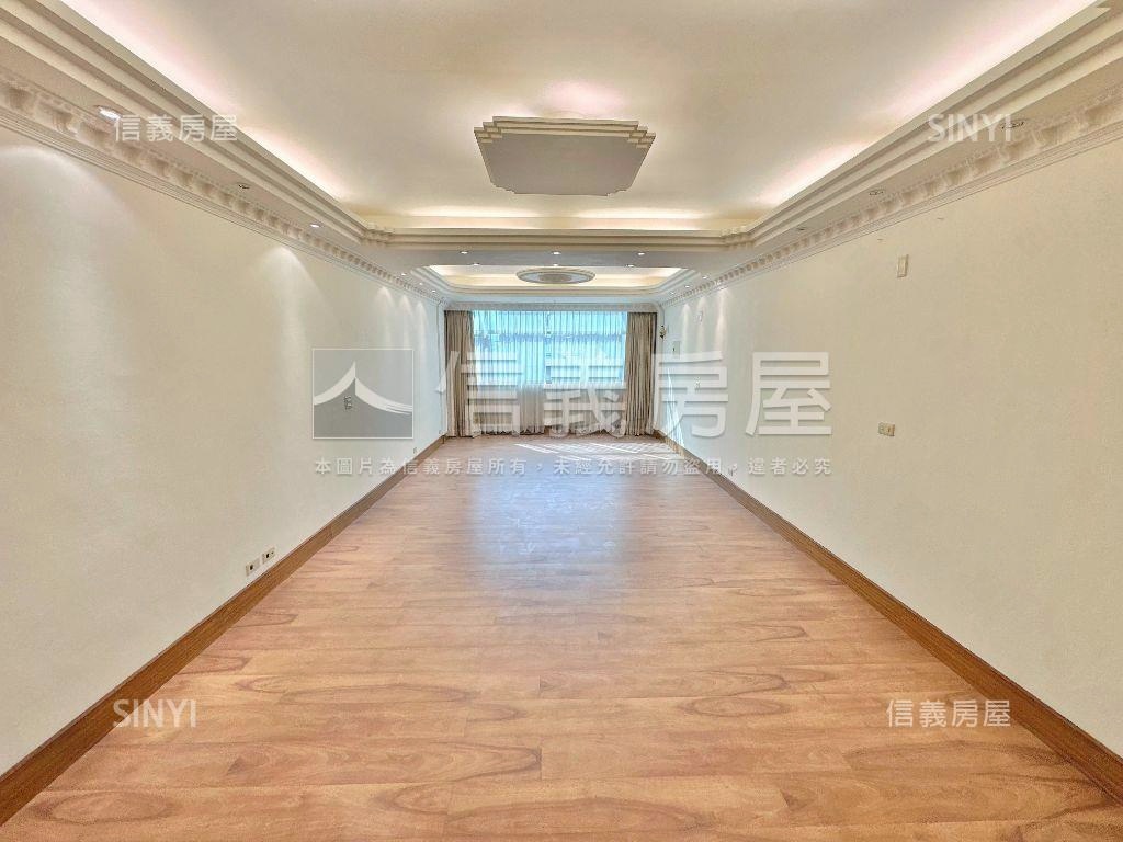 ☆正中興路二段燙金透店★房屋室內格局與周邊環境