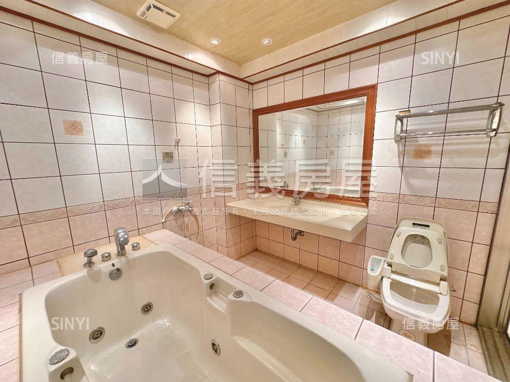 ☆正中興路二段燙金透店★房屋室內格局與周邊環境