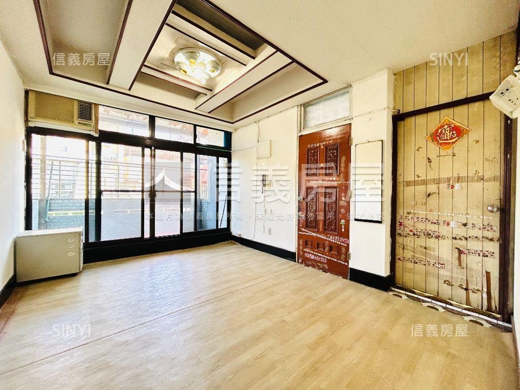 迪化優質低總四樓頂加房屋室內格局與周邊環境