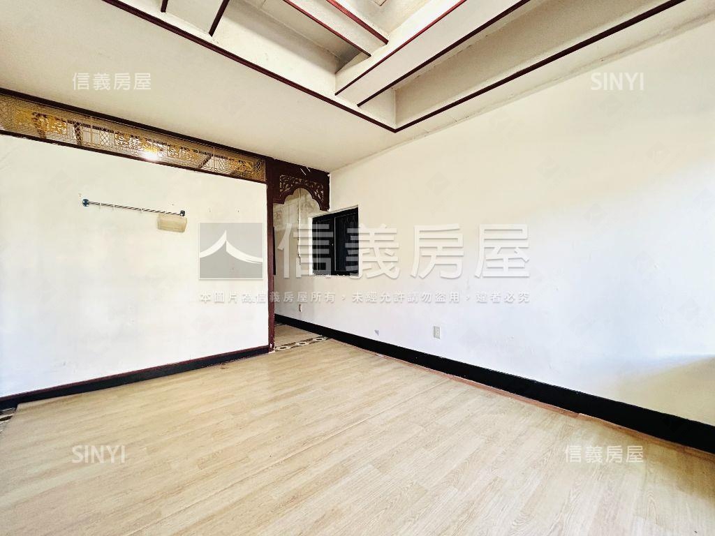 迪化優質低總四樓頂加房屋室內格局與周邊環境