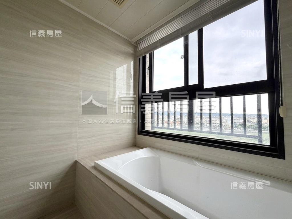 視野邊間美裝潢四房平車房屋室內格局與周邊環境